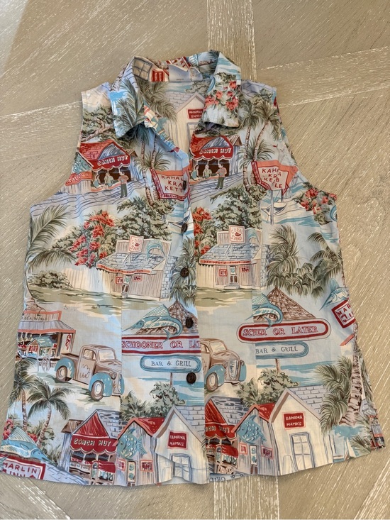 Kahala Tops - Sleeveless Vintage Tropical Beach Button-Front Tank Top Medium